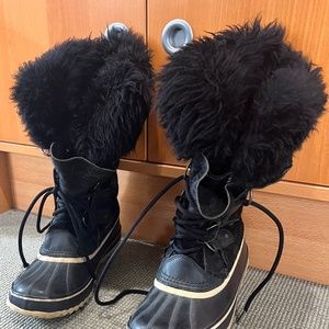 Sorel Tivoli Womens Black Waterproof High Winter Boots NL 1907-010